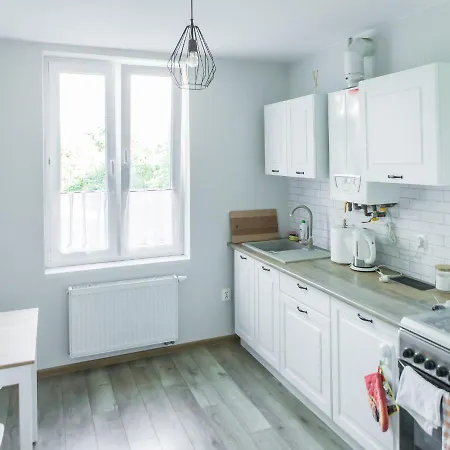 U Basi アパート *